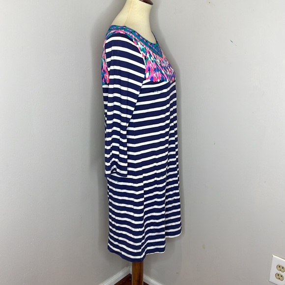 Lilly Pulitzer Bay Dress in Bright Navy Island Medallion Stripe Size Medium - Picture 5 of 11